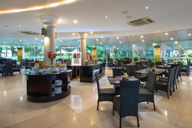 The Sailing Bay Beach Resort Phan Thiết